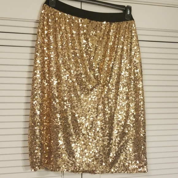 Worthington Woman Dresses & Skirts - 🍃🌺BUYONEGETONE $5 NWT Sequins Gol Skirt🌺🍃